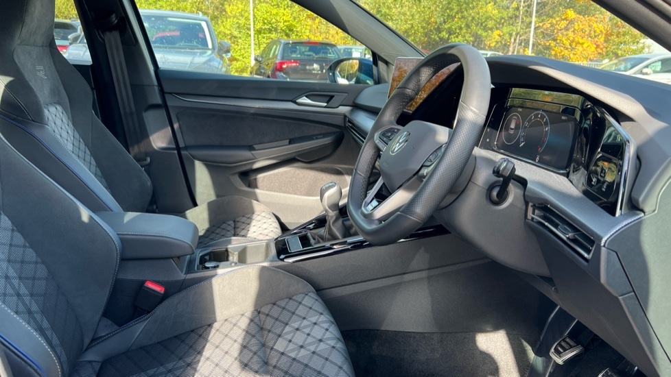 Used Volkswagen Golf 2025 for sale - 76869699: Photo 26