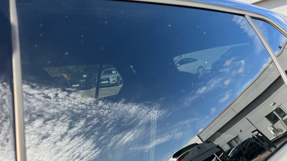 Used Volkswagen Golf 2025 for sale - 76869699: Photo 42