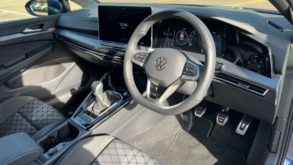 Used Volkswagen Golf 2025 for sale - 76869699: Photo 6