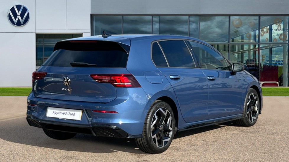 Used Volkswagen Golf 2025 for sale - 76869699: Photo 8