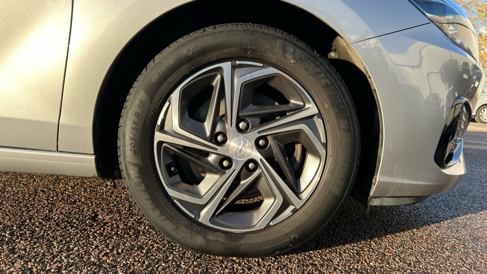 Used Hyundai i30 2023 for sale - 76874762: Photo 20