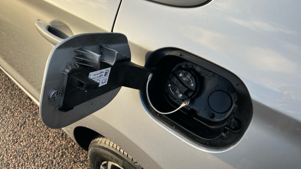 Used Hyundai i30 2023 for sale - 76874762: Photo 21