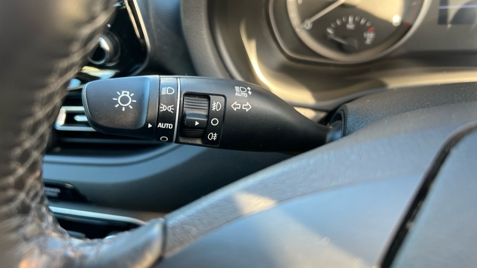 Used Hyundai i30 2023 for sale - 76874762: Photo 25