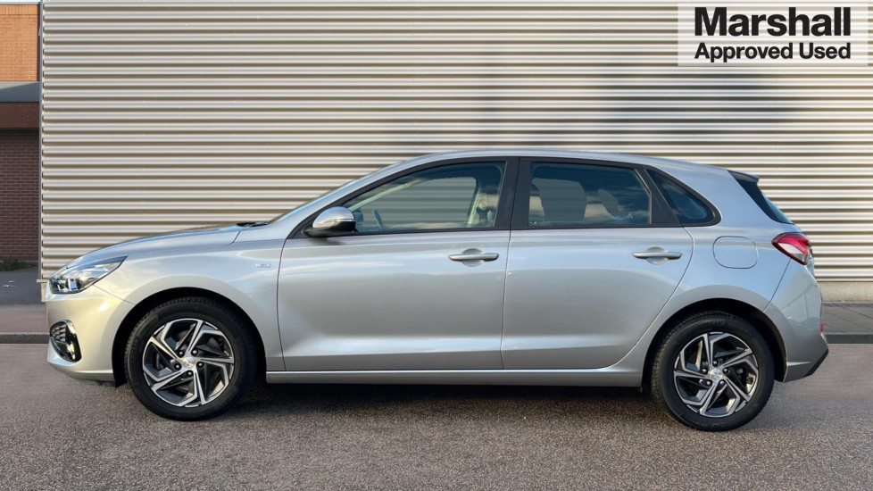 Used Hyundai i30 2023 for sale - 76874762: Photo 6