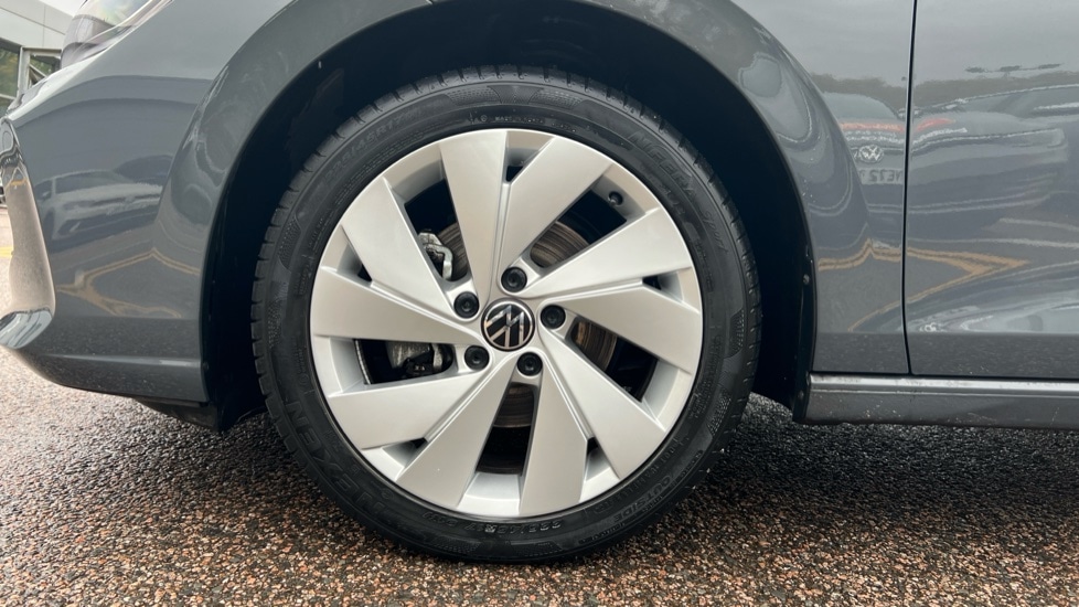 Used Volkswagen Golf 2024 for sale - 76927793: Photo 18