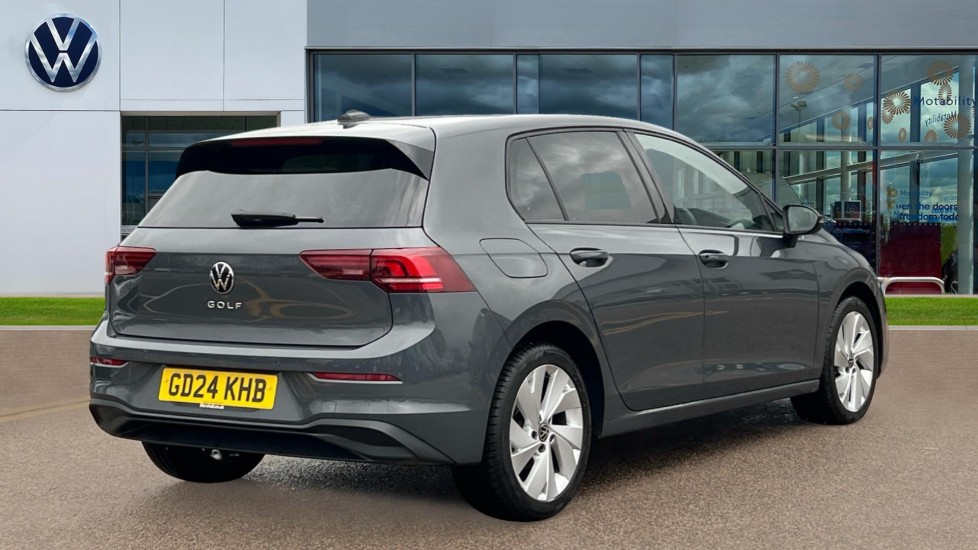 Used Volkswagen Golf 2024 for sale - 76927793: Photo 8