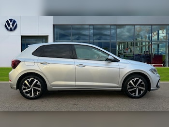 Used Volkswagen Polo 2025 for sale - 76519385: Photo