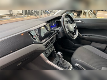 Used Volkswagen Polo 2021 for sale - 76609497: Photo