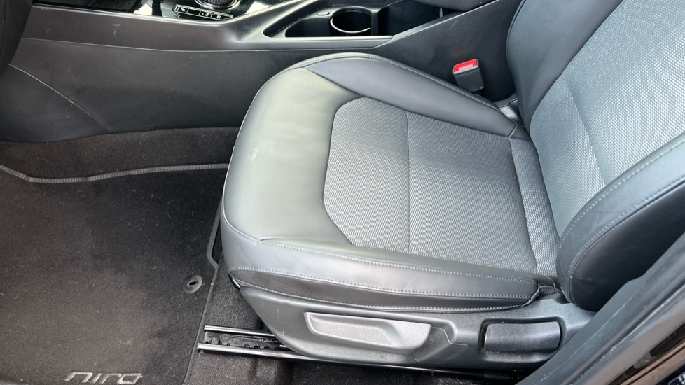 Used Kia Niro 2023 for sale - 76872524: Photo 32