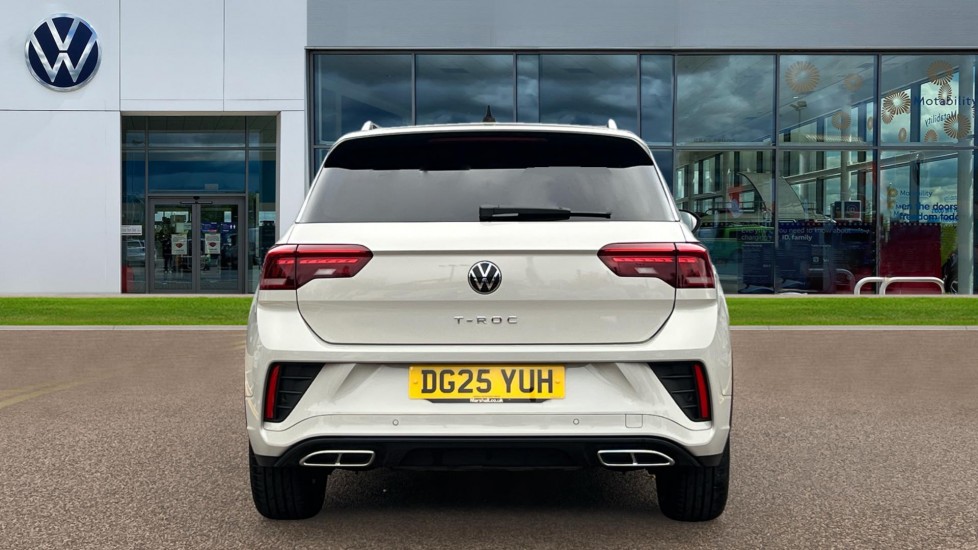Used Volkswagen T-Roc 2025 for sale - 76873532: Photo 11