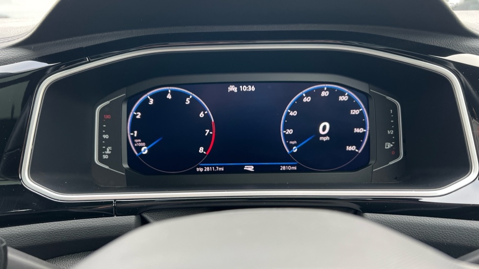 Used Volkswagen T-Roc 2025 for sale - 76873532: Photo 14