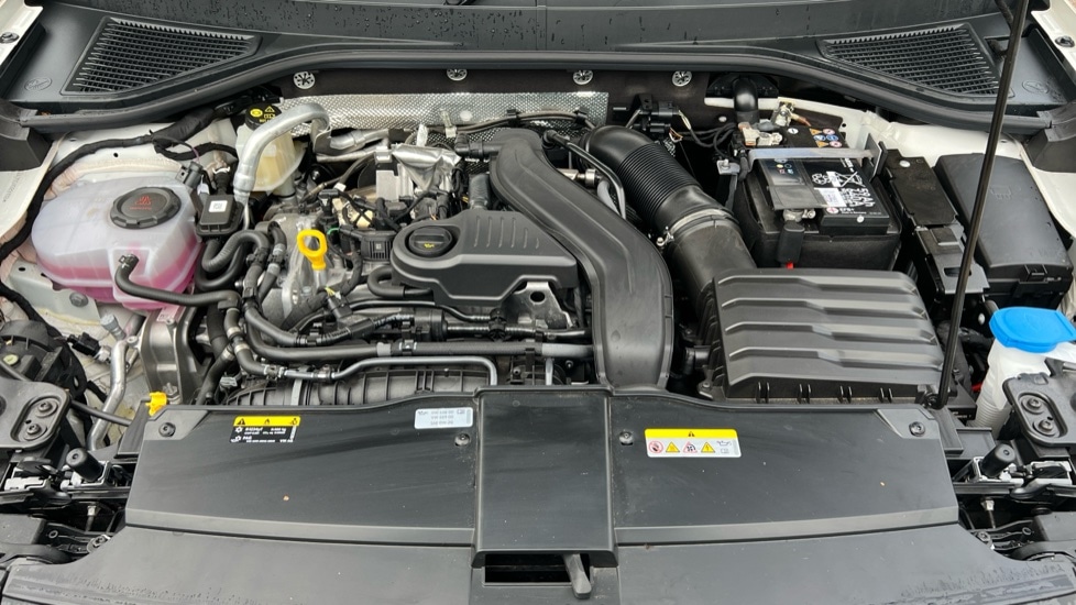 Used Volkswagen T-Roc 2025 for sale - 76873532: Photo 17