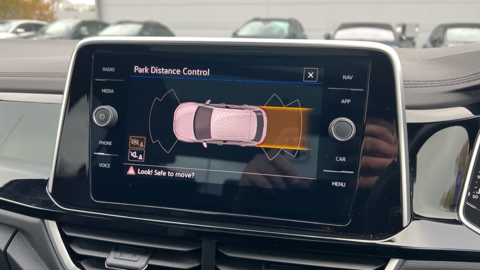 Used Volkswagen T-Roc 2025 for sale - 76873532: Photo 22