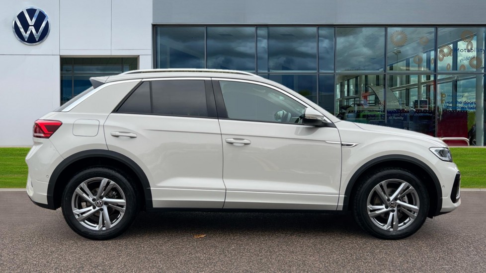 Used Volkswagen T-Roc 2025 for sale - 76873532: Photo 4
