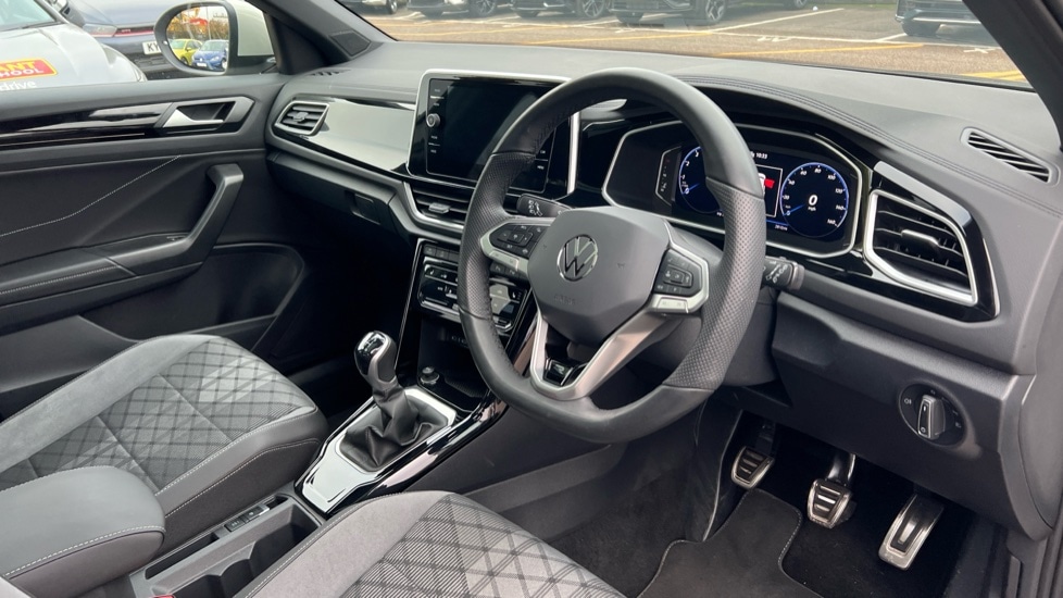 Used Volkswagen T-Roc 2025 for sale - 76873532: Photo 6