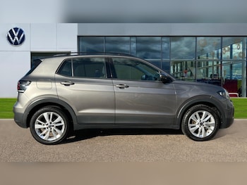 Used Volkswagen T-Cross 2020 for sale - 76372801: Photo