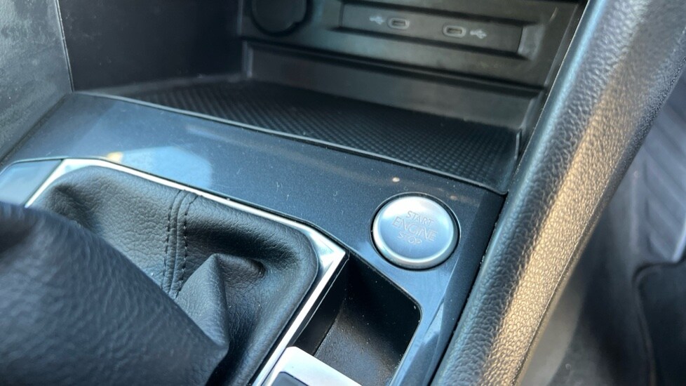 Used Volkswagen Tiguan 2021 for sale - 76937563: Photo 47