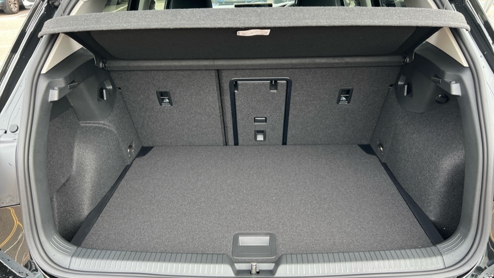 Used Volkswagen Golf 2025 for sale - 76873859: Photo 16