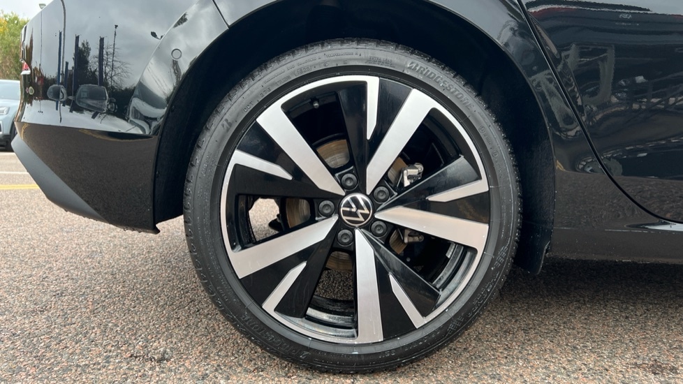 Used Volkswagen Golf 2025 for sale - 76873859: Photo 5