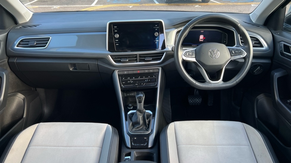 Used Volkswagen T-Roc 2024 for sale - 76575007: Photo 12