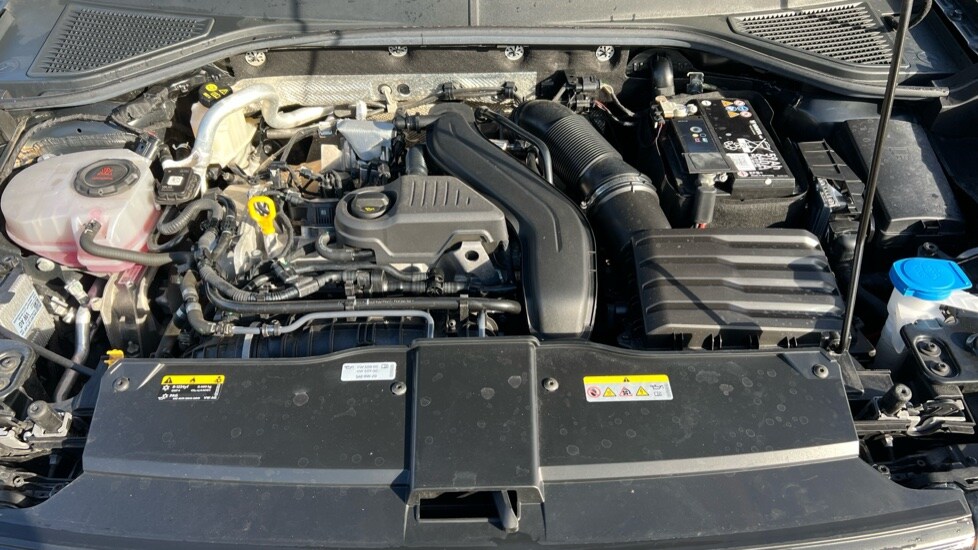 Used Volkswagen T-Roc 2024 for sale - 76575007: Photo 17