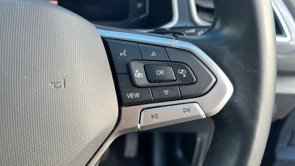 Used Volkswagen T-Roc 2024 for sale - 76575007: Photo 30