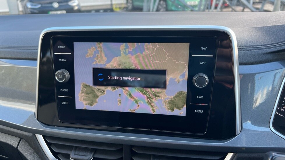 Used Volkswagen T-Roc 2024 for sale - 76575007: Photo 51