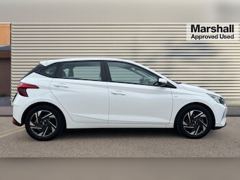 Used Hyundai i20 2023 for sale - 75629590: Photo