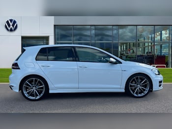 Used Volkswagen Golf 2017 for sale - 75460685: Photo