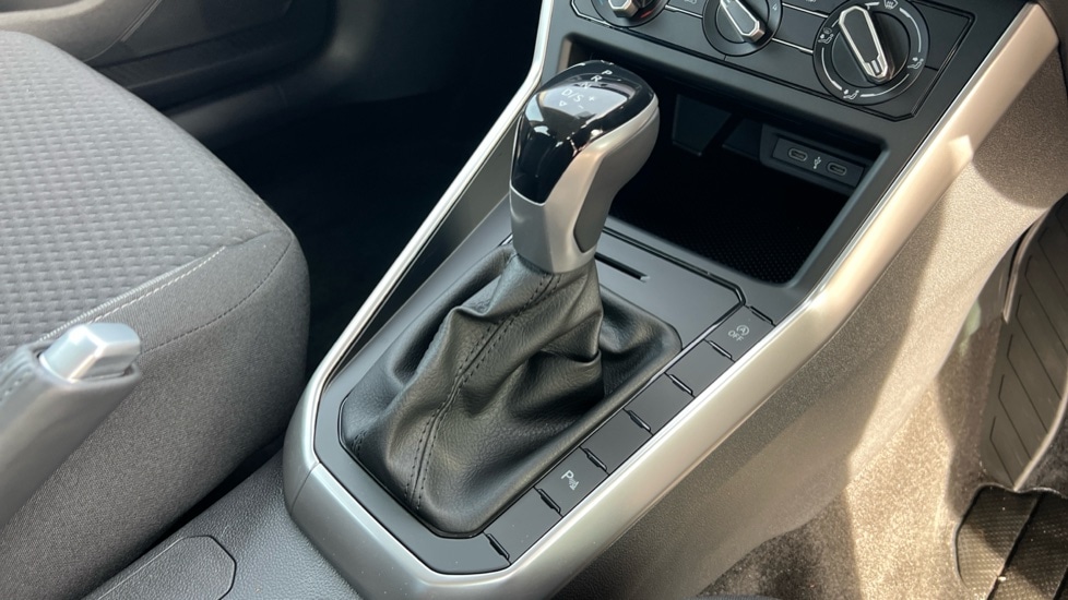 Used Volkswagen Polo 2024 for sale - 76447324: Photo 36