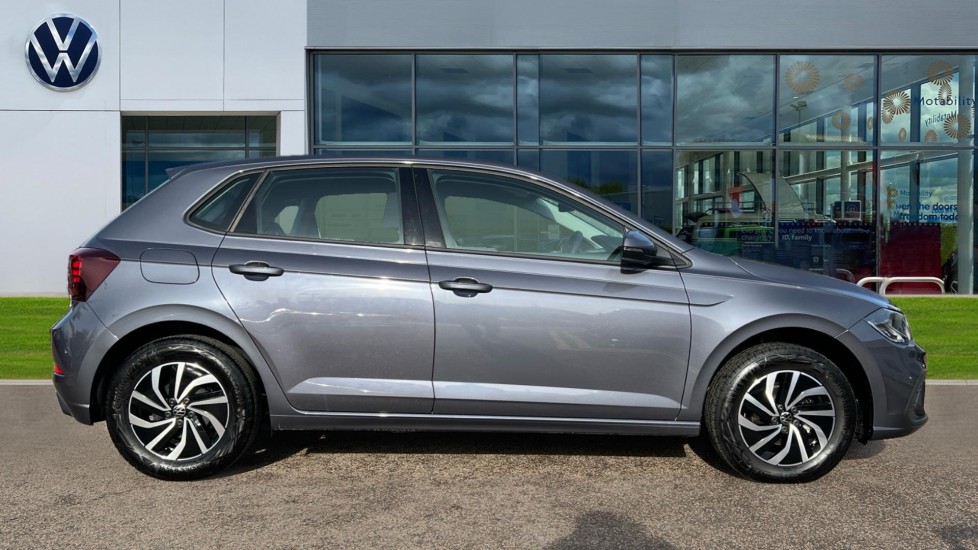 Used Volkswagen Polo 2024 for sale - 76447324: Photo 4