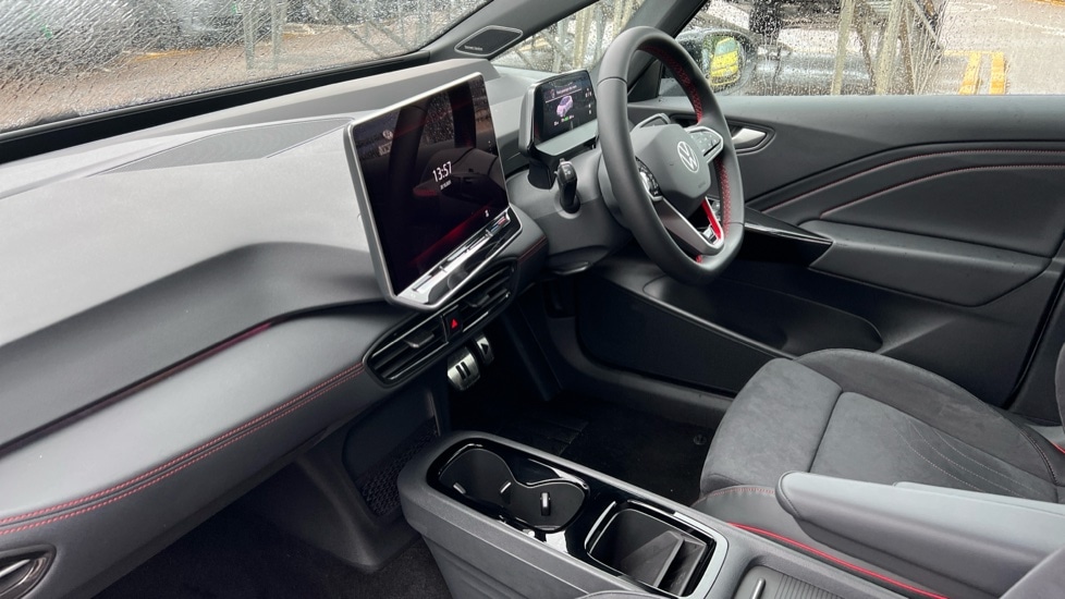 Used Volkswagen ID.3 2025 for sale - 76869716: Photo 2