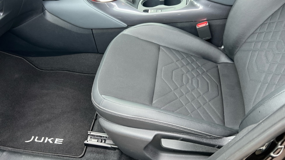 Used Nissan Juke 2022 for sale - 76176203: Photo 32
