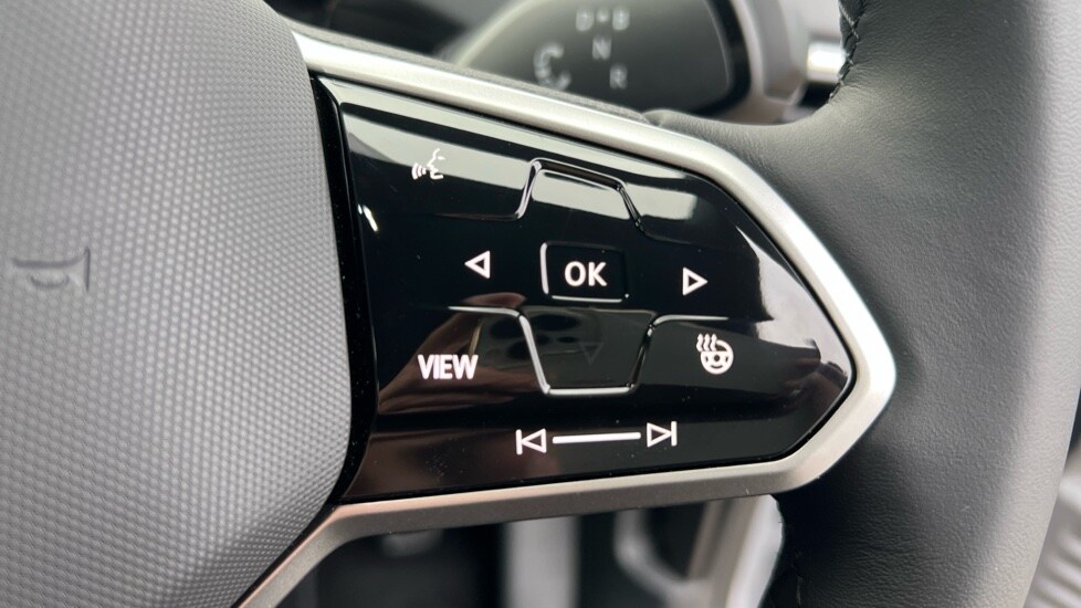 Used Volkswagen ID.4 2025 for sale - 76528891: Photo 30