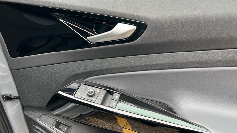 Used Volkswagen ID.4 2025 for sale - 76528891: Photo 37