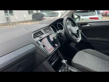 Used Volkswagen Tiguan 2022 for sale - 74722620: Photo