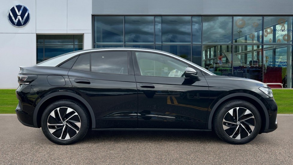 Used Volkswagen ID.5 2025 for sale - 74954886: Photo 4