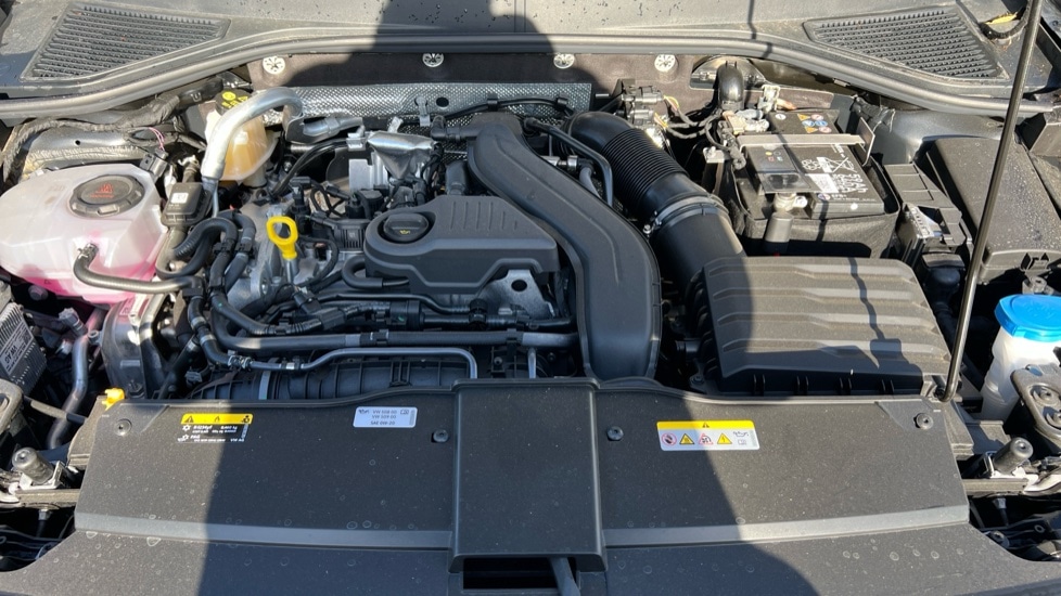 Used Volkswagen T-Roc 2025 for sale - 76870245: Photo 17