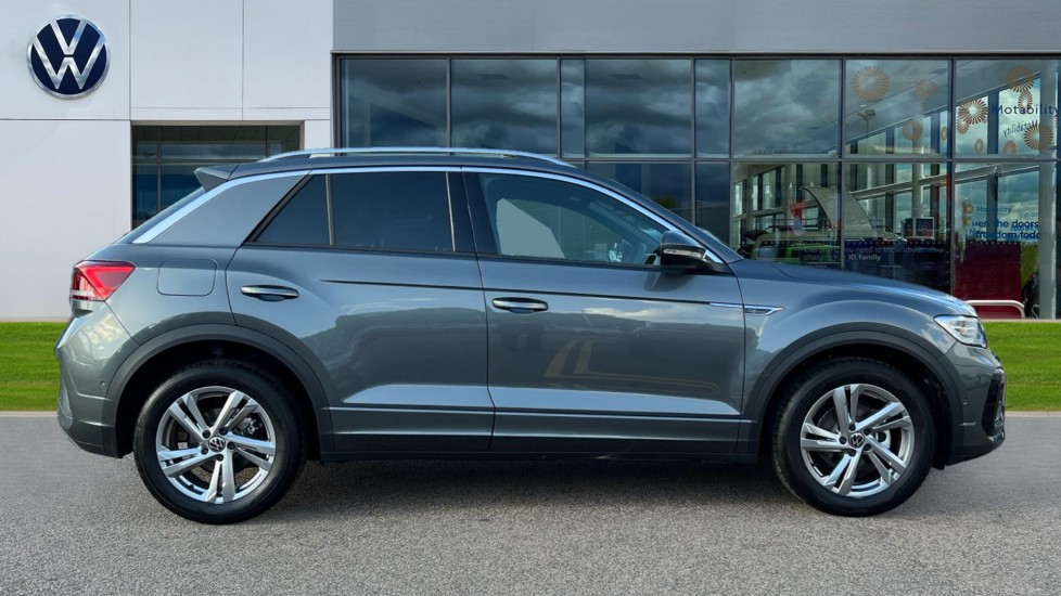 Used Volkswagen T-Roc 2025 for sale - 76870245: Photo 4