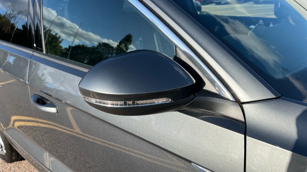 Used Volkswagen T-Roc 2025 for sale - 76870245: Photo 41