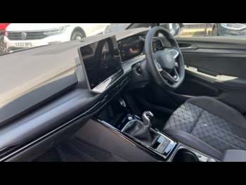 Used Volkswagen Golf 2024 for sale - 74932383: Photo