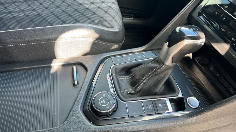 Used Volkswagen Tiguan 2020 for sale - 76176358: Photo 35