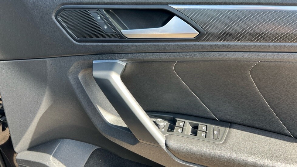 Used Volkswagen Tiguan 2020 for sale - 76176358: Photo 37