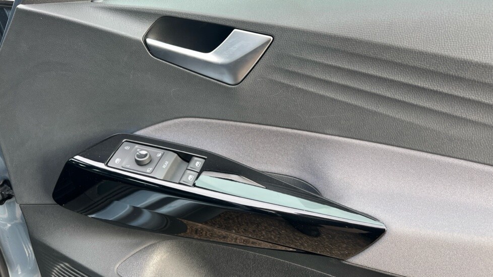 Used Volkswagen ID.3 2021 for sale - 76563842: Photo 37