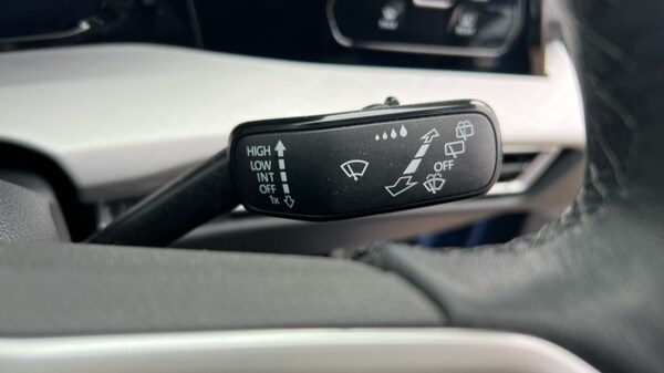 Used Volkswagen Golf 2024 for sale - 75796644: Photo 32
