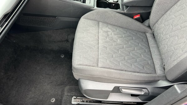 Used Volkswagen Golf 2024 for sale - 75796644: Photo 39