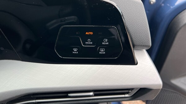 Used Volkswagen Golf 2024 for sale - 75796644: Photo 45