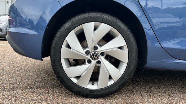 Used Volkswagen Golf 2024 for sale - 75796644: Photo 5