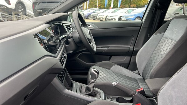 Used Volkswagen Polo 2025 for sale - 76328120: Photo 28