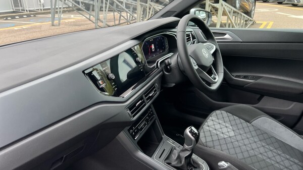 Used Volkswagen Polo 2025 for sale - 76328120: Photo 2